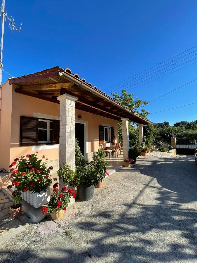 Mina'S Serene Garden House Kontokali Dış mekan fotoğraf